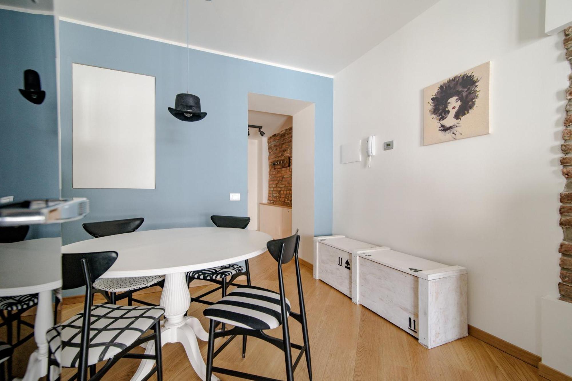 Gem Of The - Luxury Old Town Appartement Como